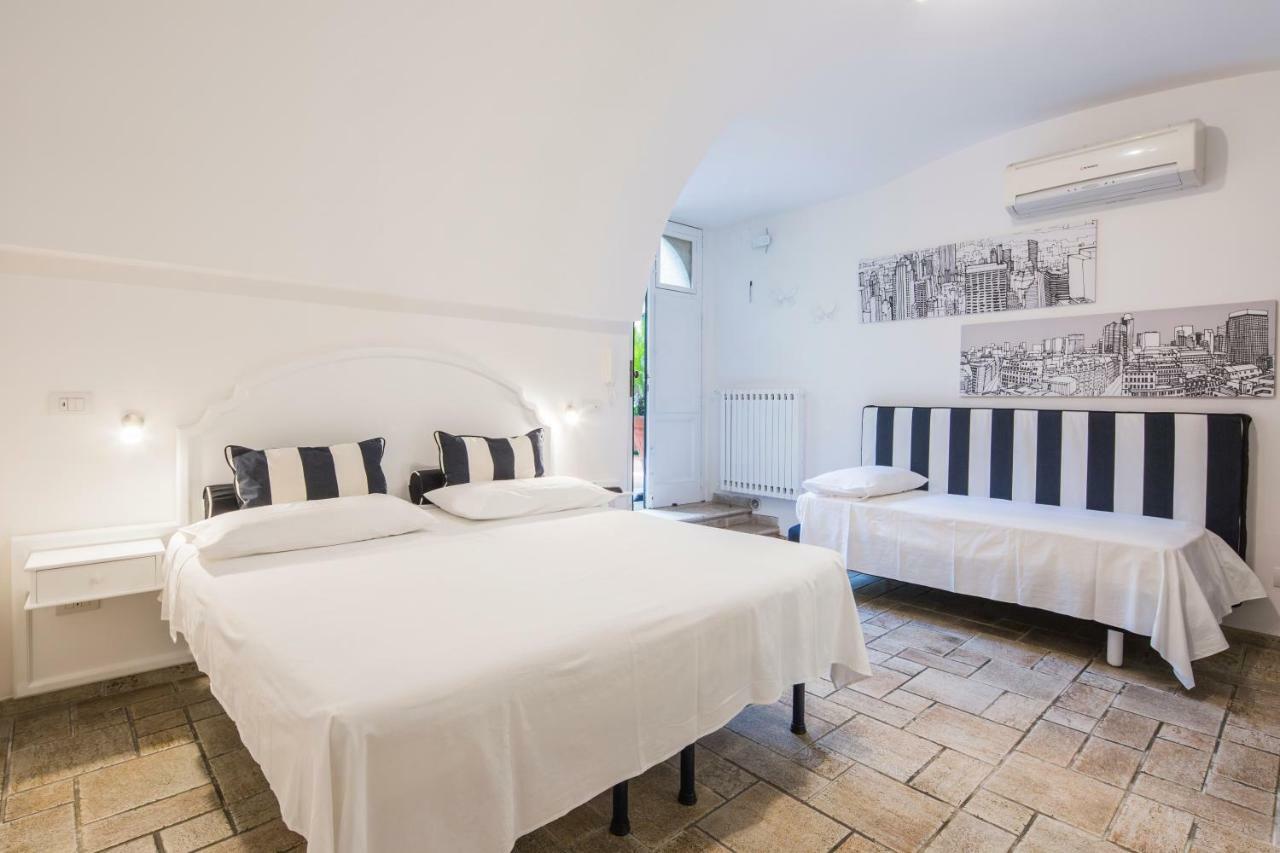 Villa Elisa Holiday Home Соренто Екстериор снимка